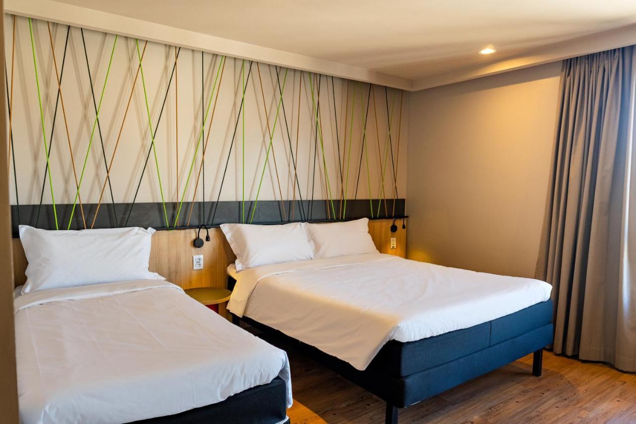 Hotel Ibis Styles Porto Alegre Moinhos De Vento Exterior foto