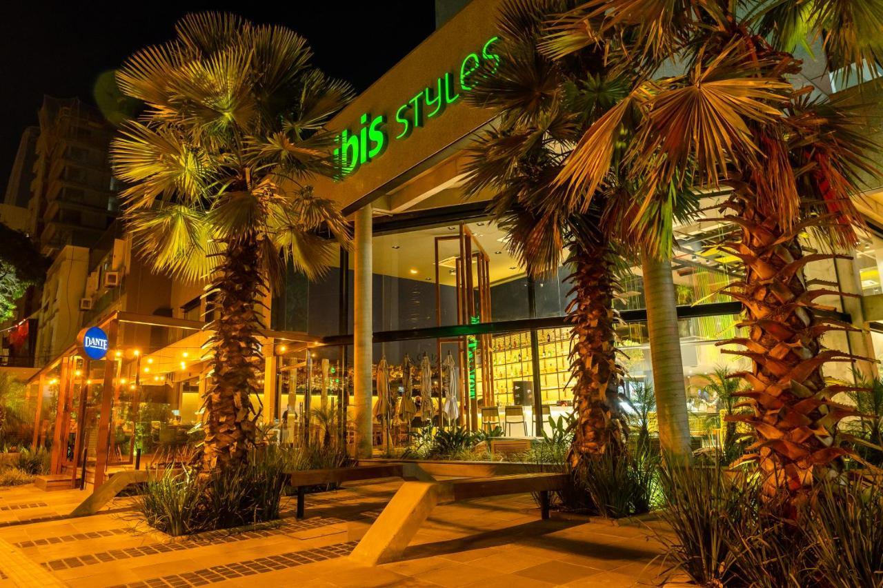 Hotel Ibis Styles Porto Alegre Moinhos De Vento Exterior foto