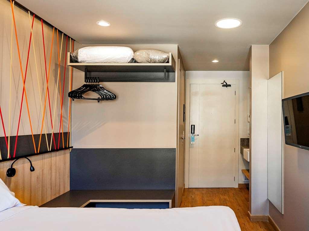 Hotel Ibis Styles Porto Alegre Moinhos De Vento Zimmer foto